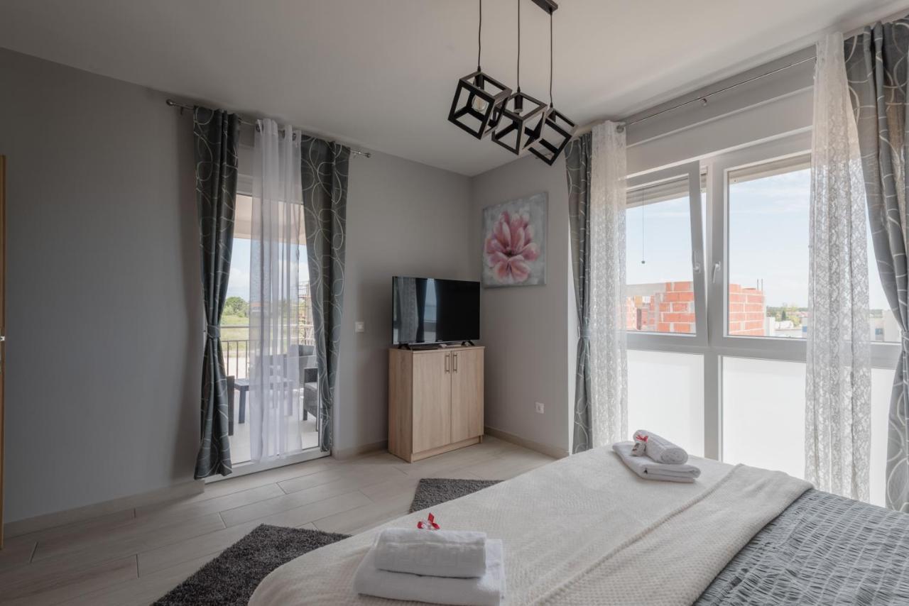 Villa Rosa Privlaka  Εξωτερικό φωτογραφία